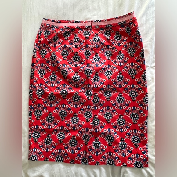Boden Dresses & Skirts - Boden Pencil Skirt - Like New!